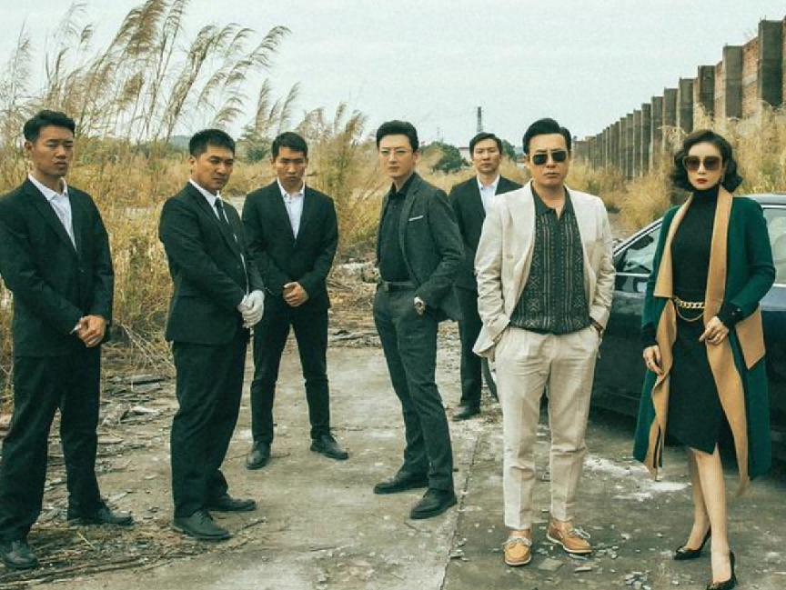 天呐！“强行装穷”的风都刮进央视了，几个亿的苦日子我不懂