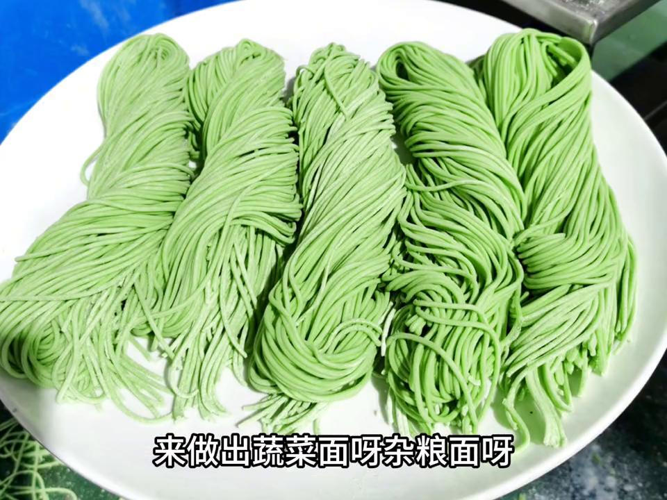 新型万杰智能面条机,麦大厨面条机和万杰面条机哪个好