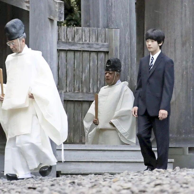 悠仁亲王为日本独苗,日本皇室17岁悠仁