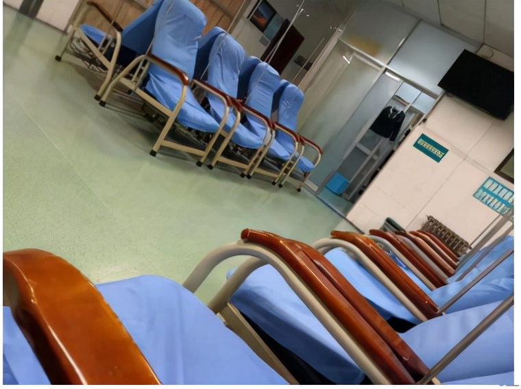 抽骨髓都没确诊，针孔周围的红肿却帮医生找到了我的病因