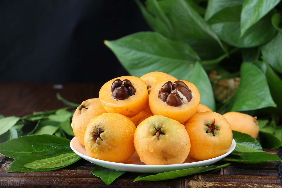 现在4月吃什么水果最好,3月到4月吃什么应季水果