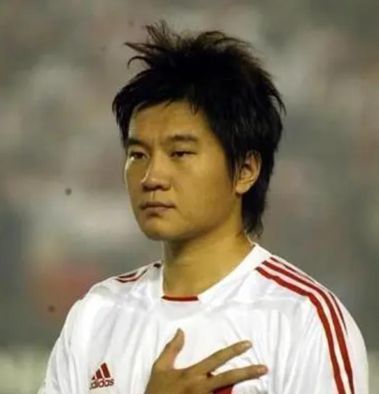 无缘世界杯的十大足球巨星,无缘2002年世界杯的十大球星