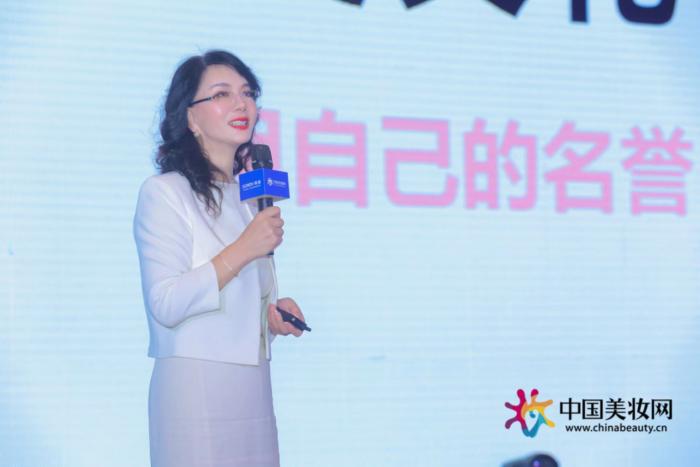 樊文花面部护理大概多少钱,樊文花面部护理通辽金叶广场店