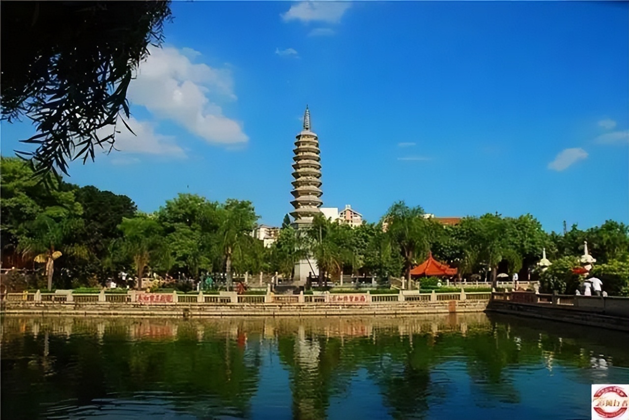 2023年2月11-19追风行者自驾永定土楼-鼓浪屿-九曲溪9日游招募中