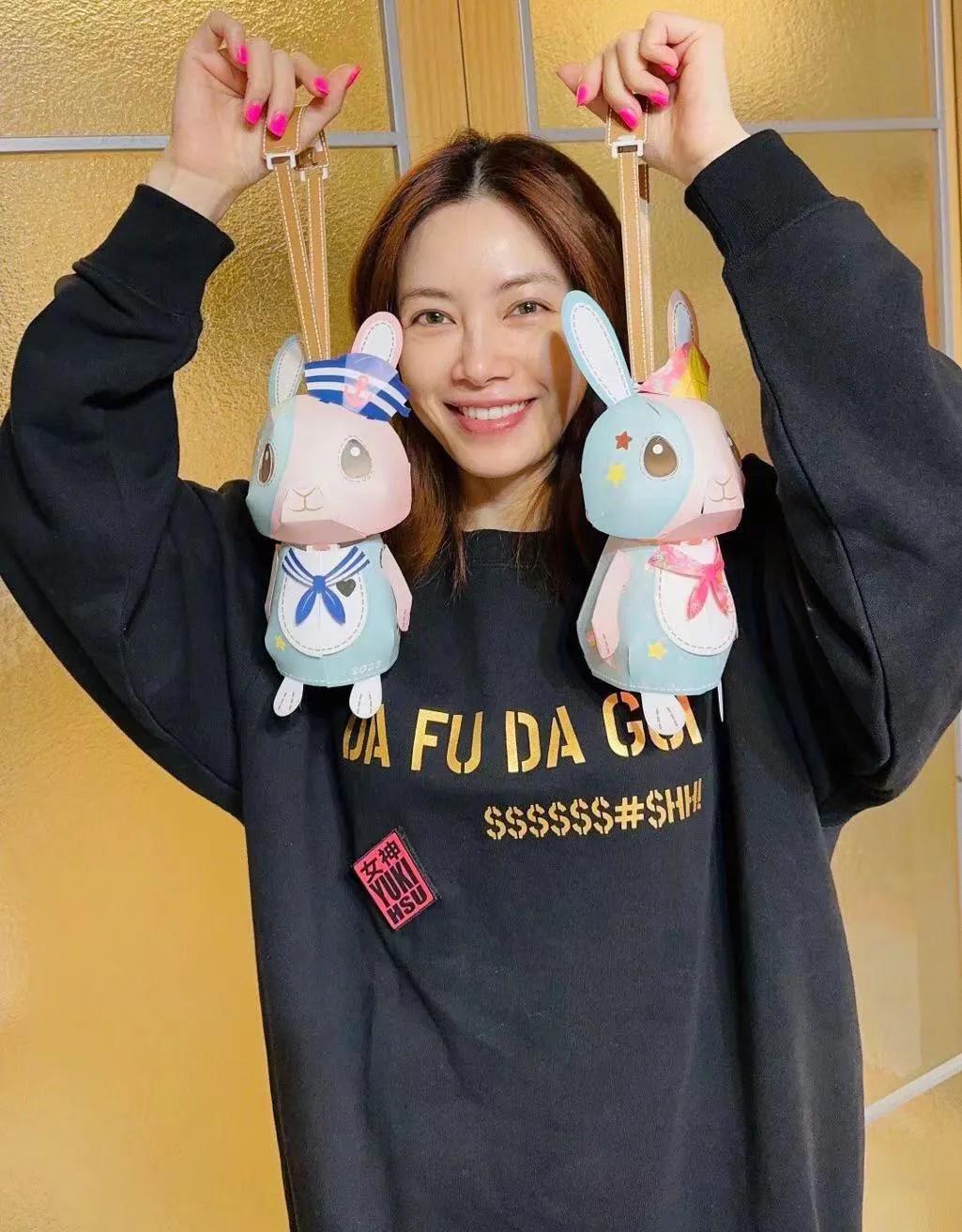 徐怀钰：20岁成名，拒绝陪酒被雪藏，表示对“浪姐”心怀愧疚