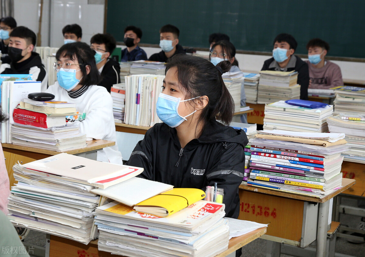 毕业档案转回生源地怎么办理,毕业之后档案回生源地在哪个部门