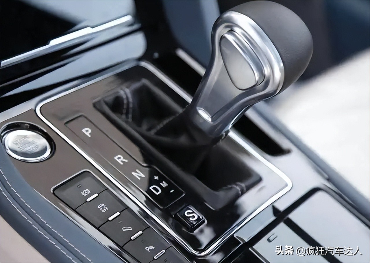 自动挡怎么看当前车速挡位,自动挡车行驶中怎么看挡位变化