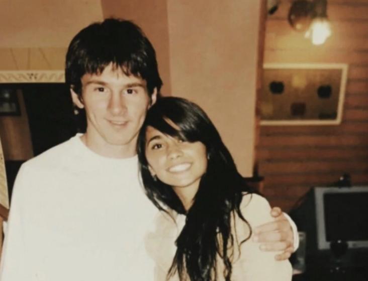 梅西9岁对妻子一见钟情,梅西9岁时对她一见钟情