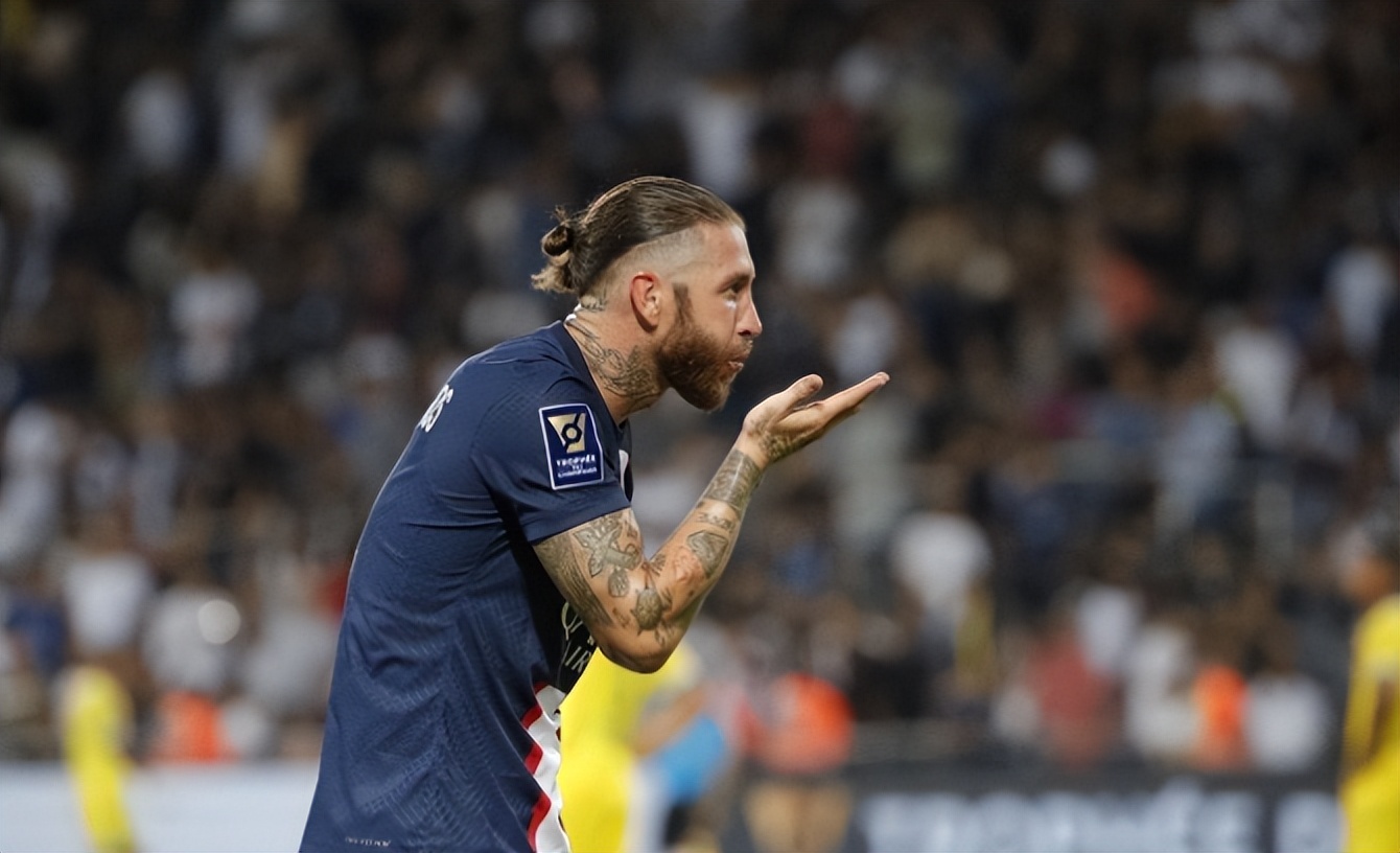 梅西22-23赛季大巴黎表现,梅西单核带队大巴黎有多难