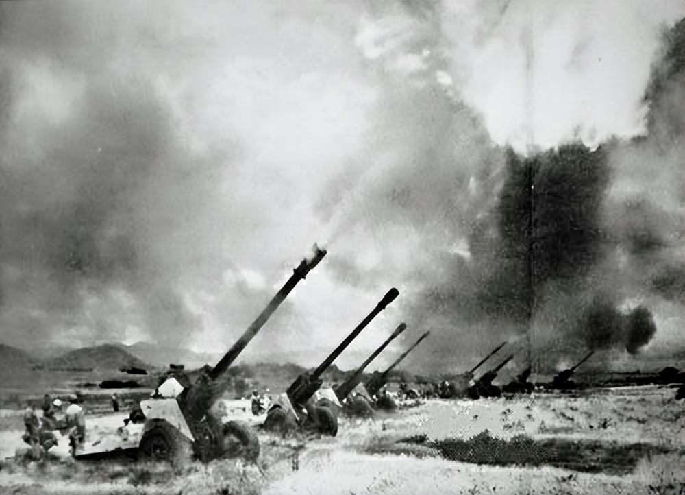 我死后中国会是什么样子？听完*小平邓**回答，毛主席：英雄所见略同