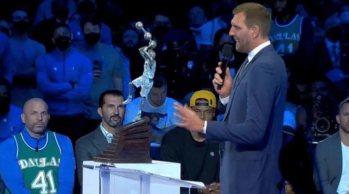 库班加盟独行侠总冠军,曝库班卖独行侠大部股份