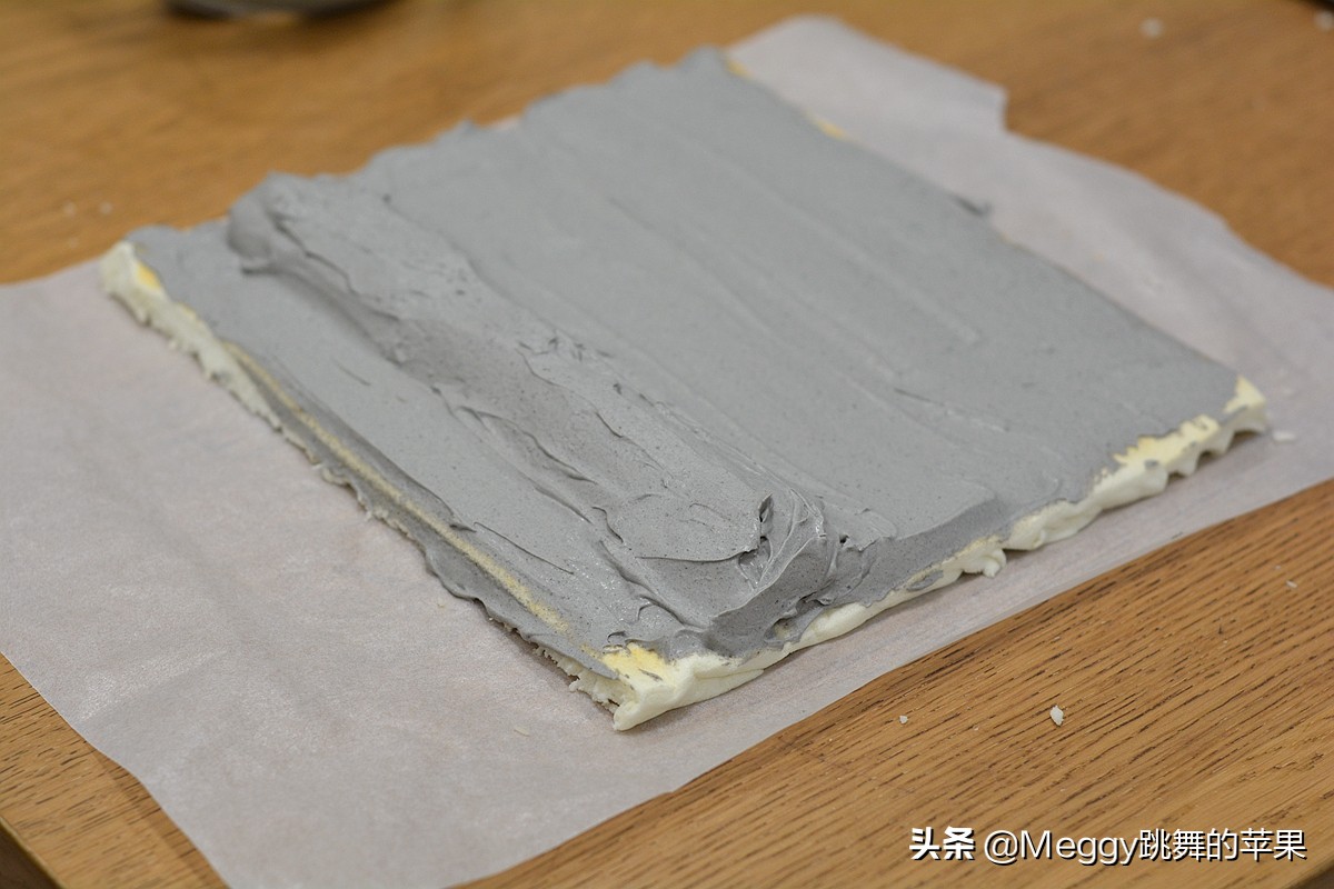 天使奶油蛋糕卷,甜口天使蛋糕卷图解