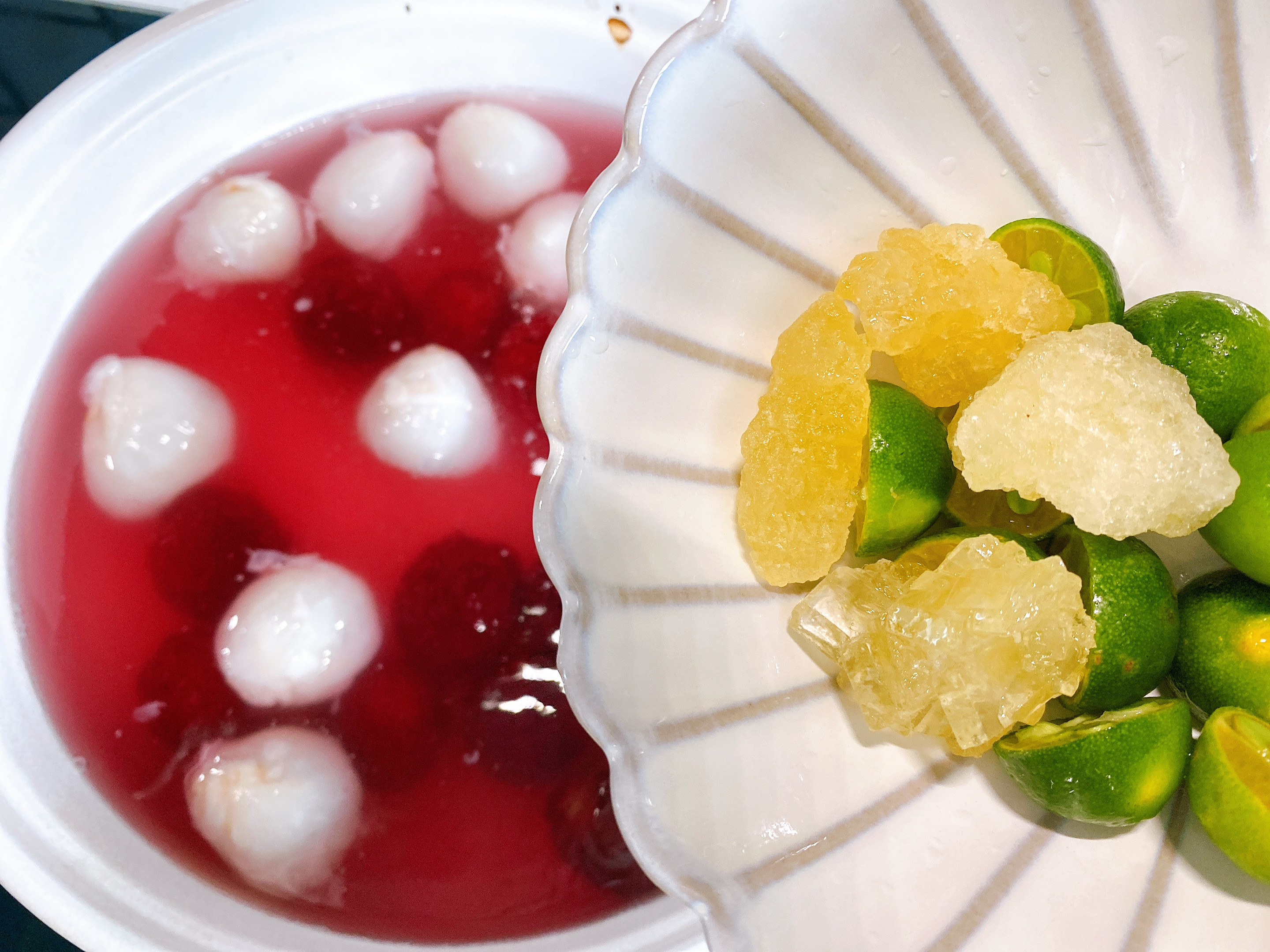 推荐一款夏日水果茶酸酸甜甜,适合夏天喝的解暑果肉茶