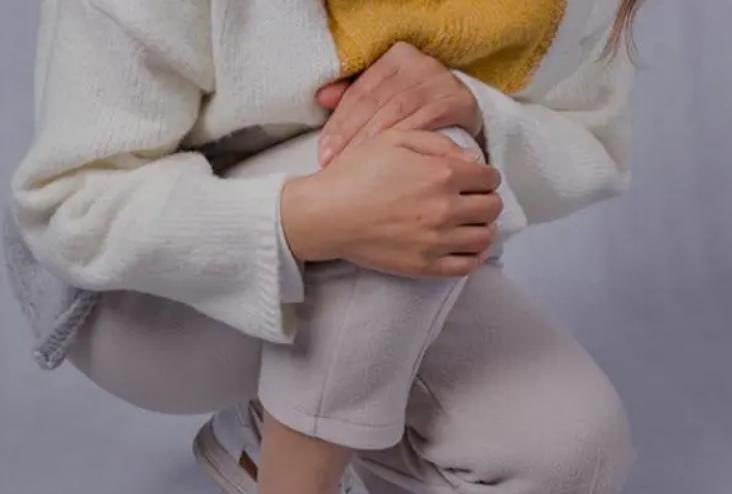 为什么很多人过了50浑身疼,为什么很多女性一到50岁就浑身疼