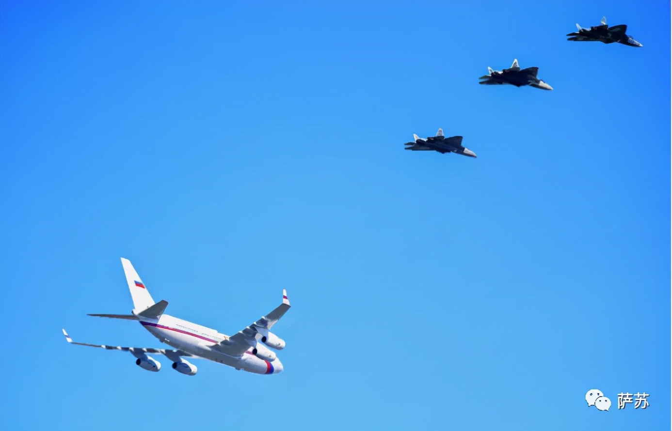 普京的座驾与拜登的座驾对比,拜登和普京下飞机视频