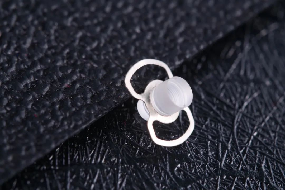 眼化学伤最严重的并发症,眼部化学伤的正确急救方式