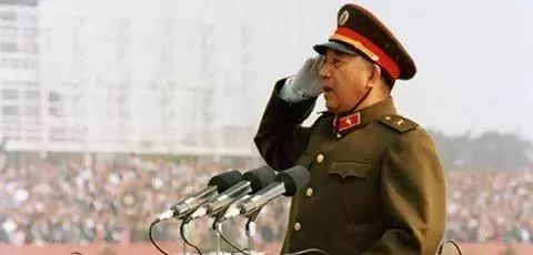 *基伟秦**上将子女今何在？个个都是精英，女婿很牛