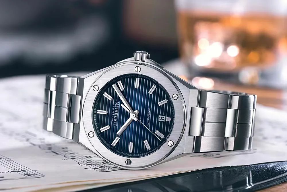 二奢腕表天梭美度,男士机械表美度和天梭哪个比较好