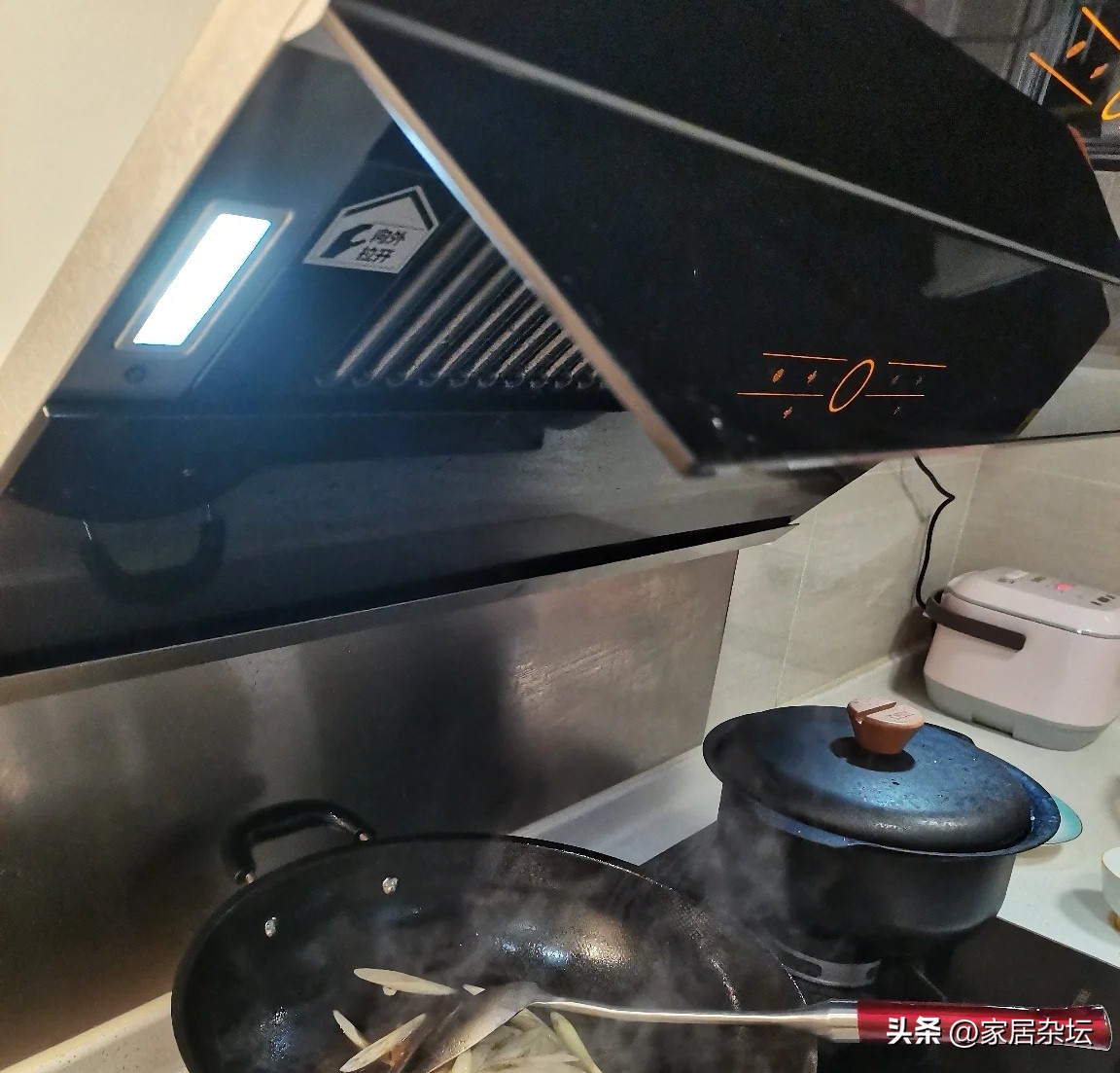 油烟机侧吸和顶吸哪个好怎么选,油烟机侧吸还是顶吸怎么选