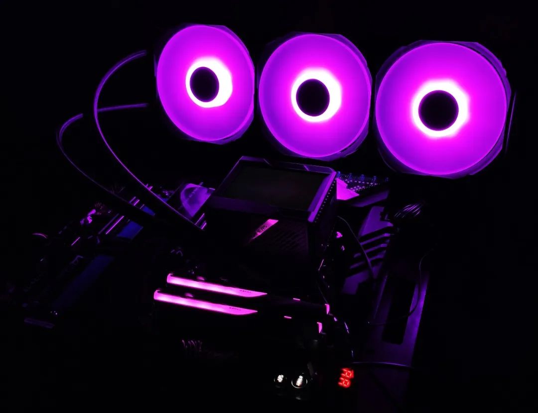 性能暴涨，击溃12代酷睿！AMDZen4锐龙7000系列旗舰处理器首测