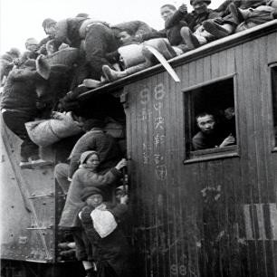 21张真实又罕见的老照片，阴毛假发工作者，我怀疑他用错地方了