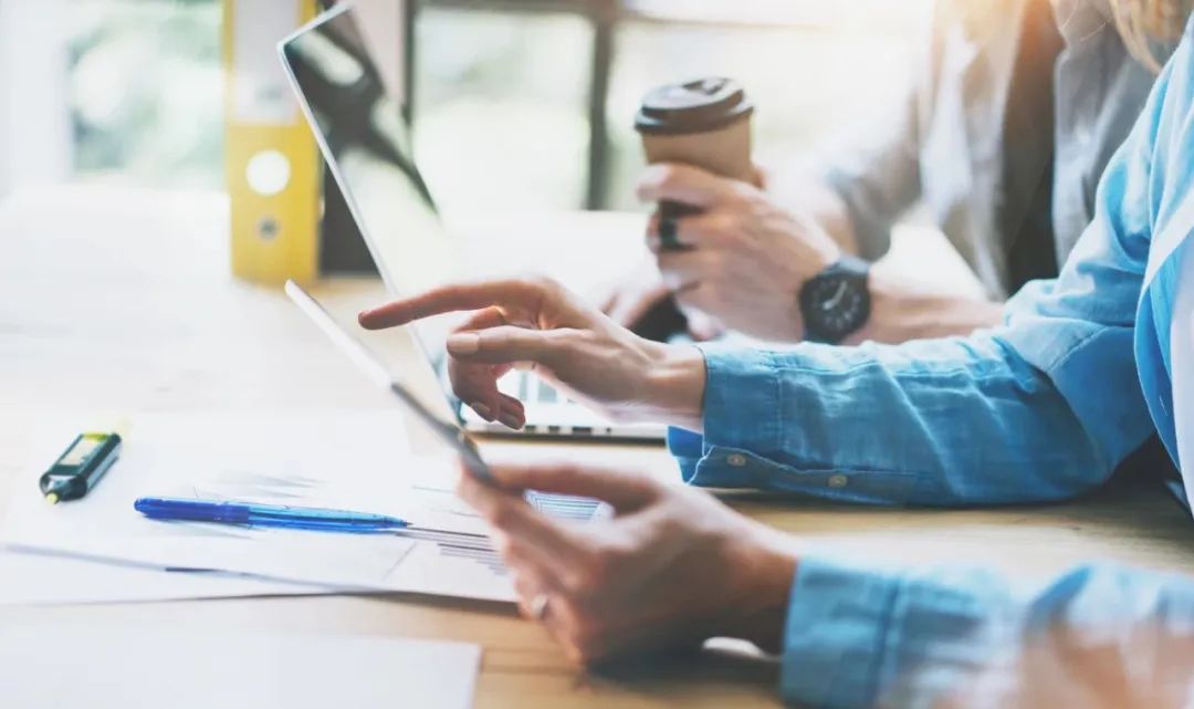 鏄庢槦浜虹墿绔嬬墝,绔嬬墝浜哄舰鏄庢槦