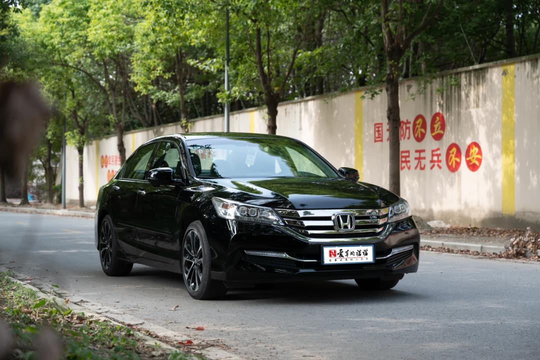 雅阁3.5v6发动机测评,本田雅阁3.0v6试驾