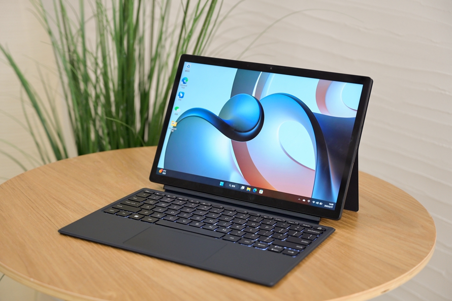 小米二合一12.4笔记本玩游戏,小米笔记本12.4二合一深度评测