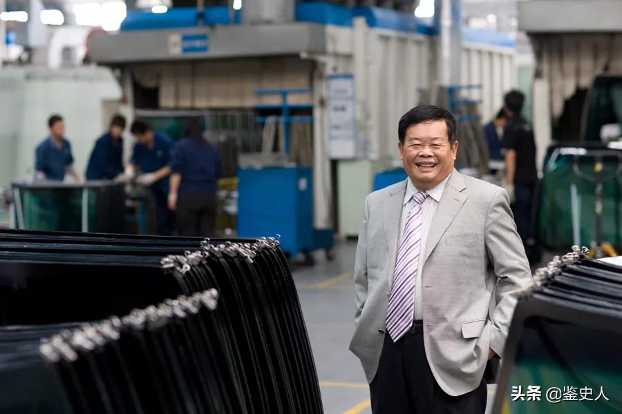 浙江女首富周晓光白手起家攒800亿,江苏女首富身价多少亿