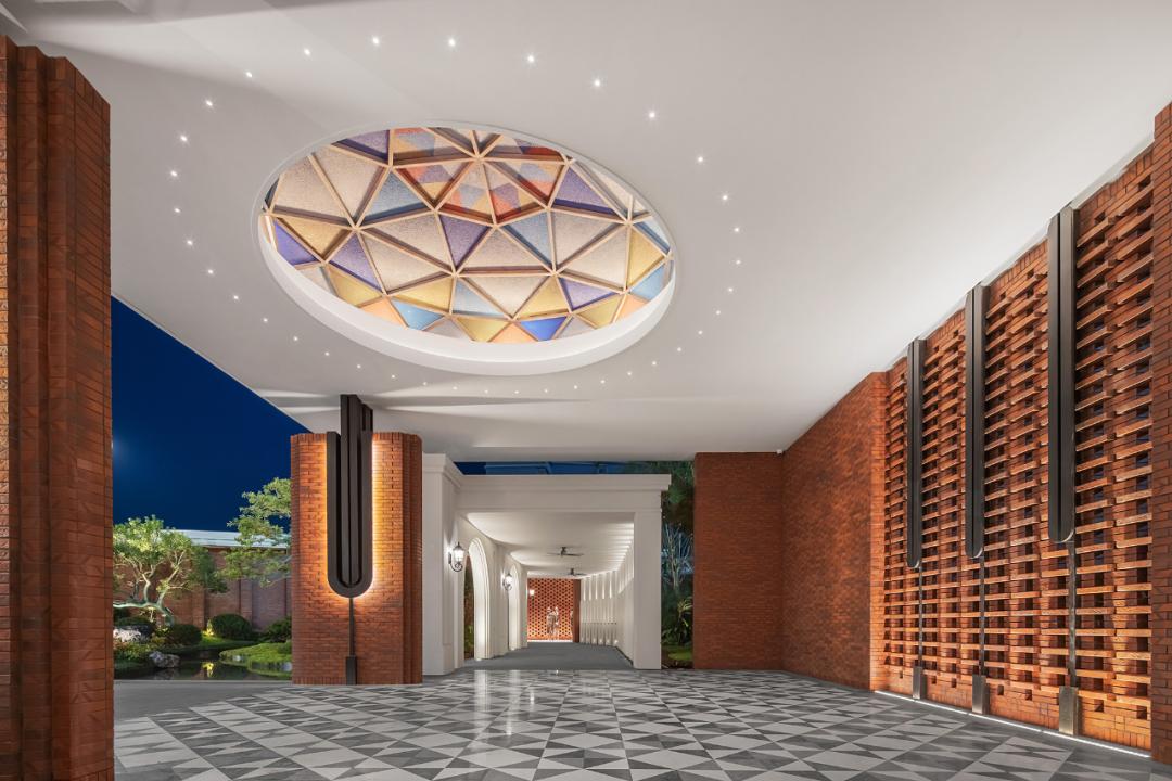 深圳楼市再现日光盘行情,深圳日光盘重现江湖楼市开始回暖