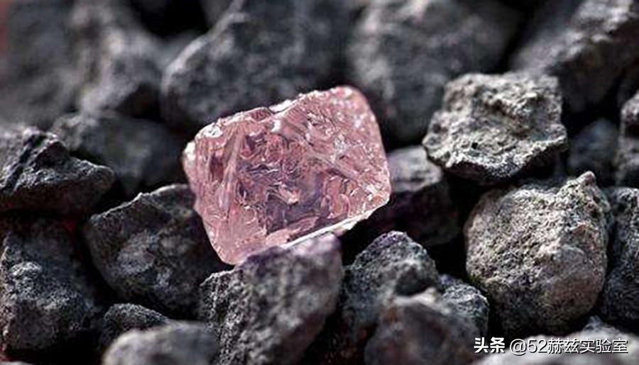 蒙古国矿产那么丰富，中国为何不采购，却大老远买澳大利亚的？