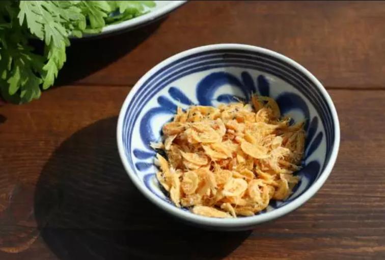 养宠营养饮食,狗狗钙片吃多了怎么办