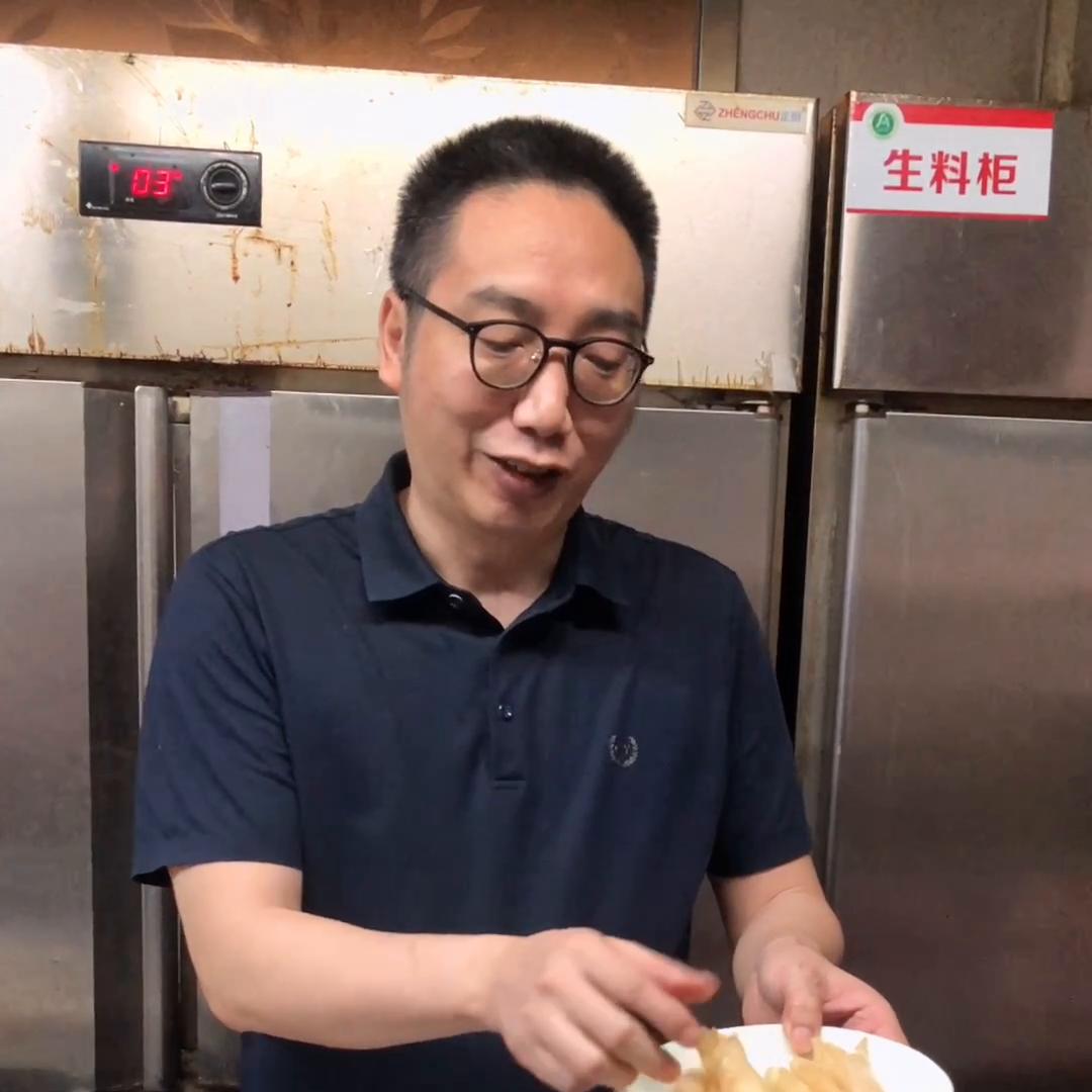 黄花胶真的能吃吗,真有人喜欢吃鱼肚吗