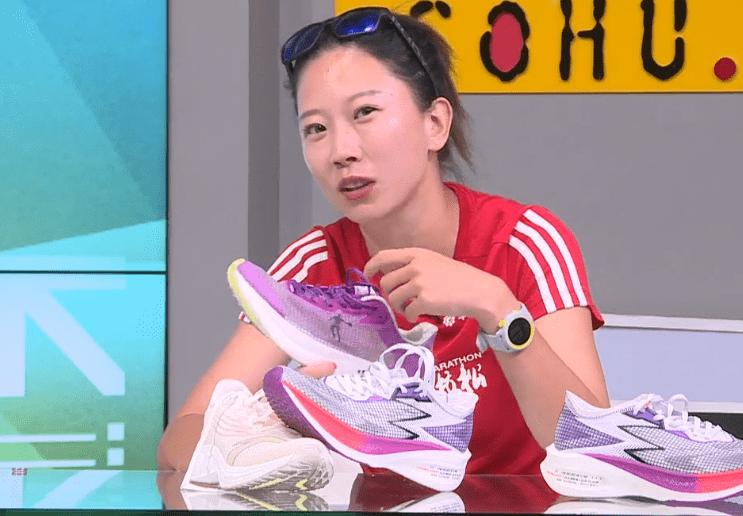 国产四大品牌跑步鞋,公认脚感最好的10双国产跑鞋价格