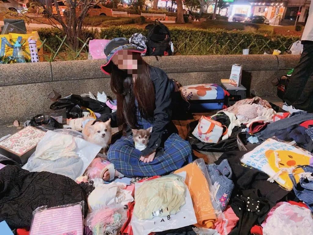 谁说女人不能搞事业,适合女的摆地摊的项目