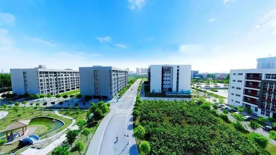 徐州生物工程职业学院官网招生,徐州生物工程职业学院招生简章