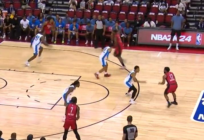 夏联骑士胜火箭夺冠,火箭夏联主场不敌活塞