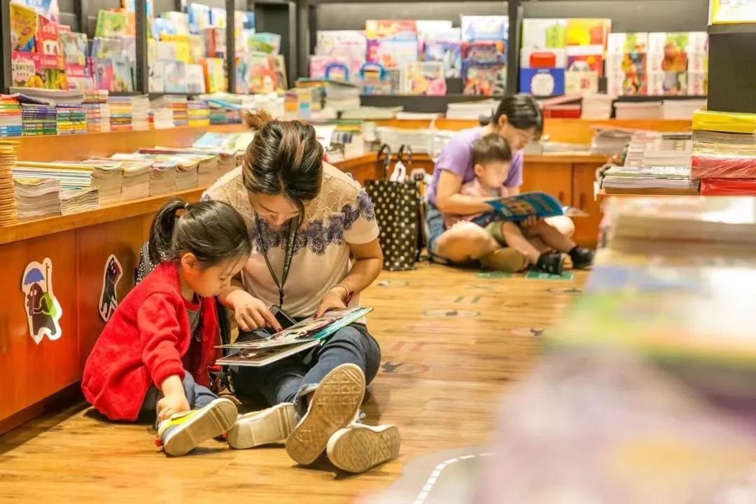 榫欓槼鐪嬮緳钁电殑鐪肩,榫欓槼婀栫湅鏃ュ嚭