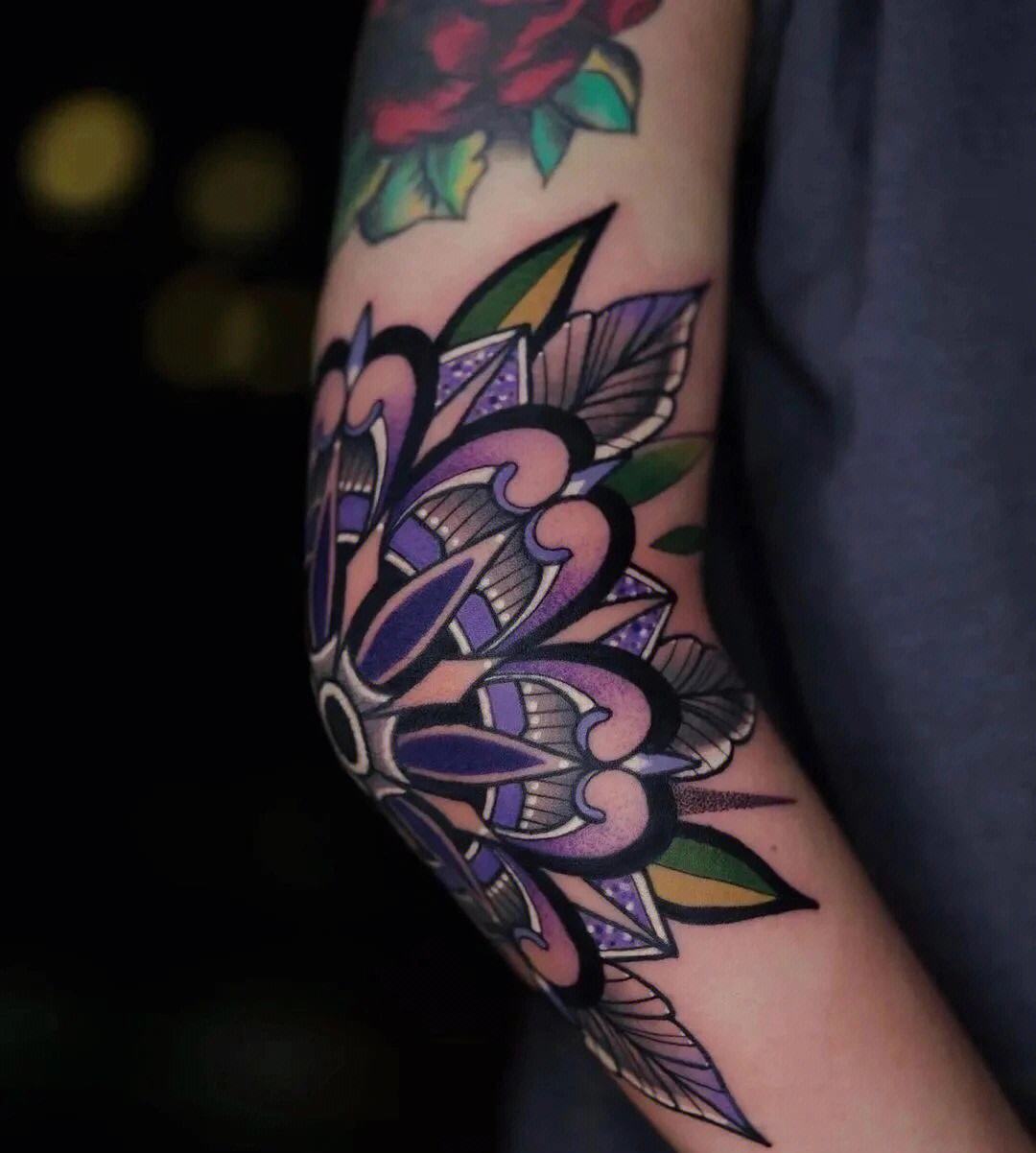 企业不招纹身员工违法吗,公司能辞退有纹身的员工吗