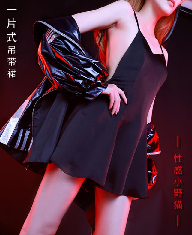 新世纪福音战士:明日香小黑裙COS来袭,身材性感,关键价格不贵