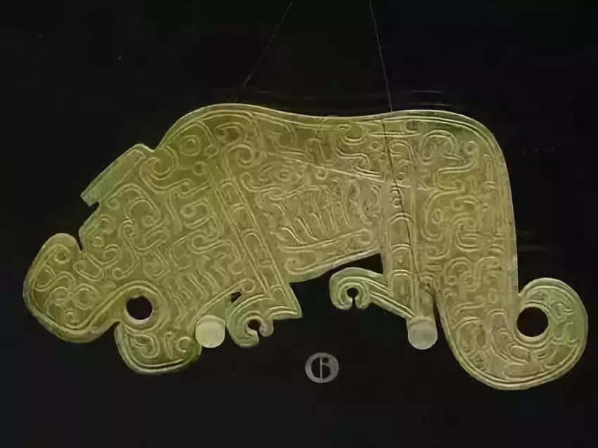 浅谈——鉴别古玉沁色