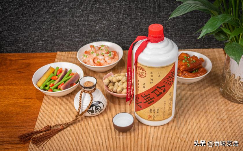 5款好喝不贵的白酒价格百元左右,几款好喝不贵的平民白酒排名