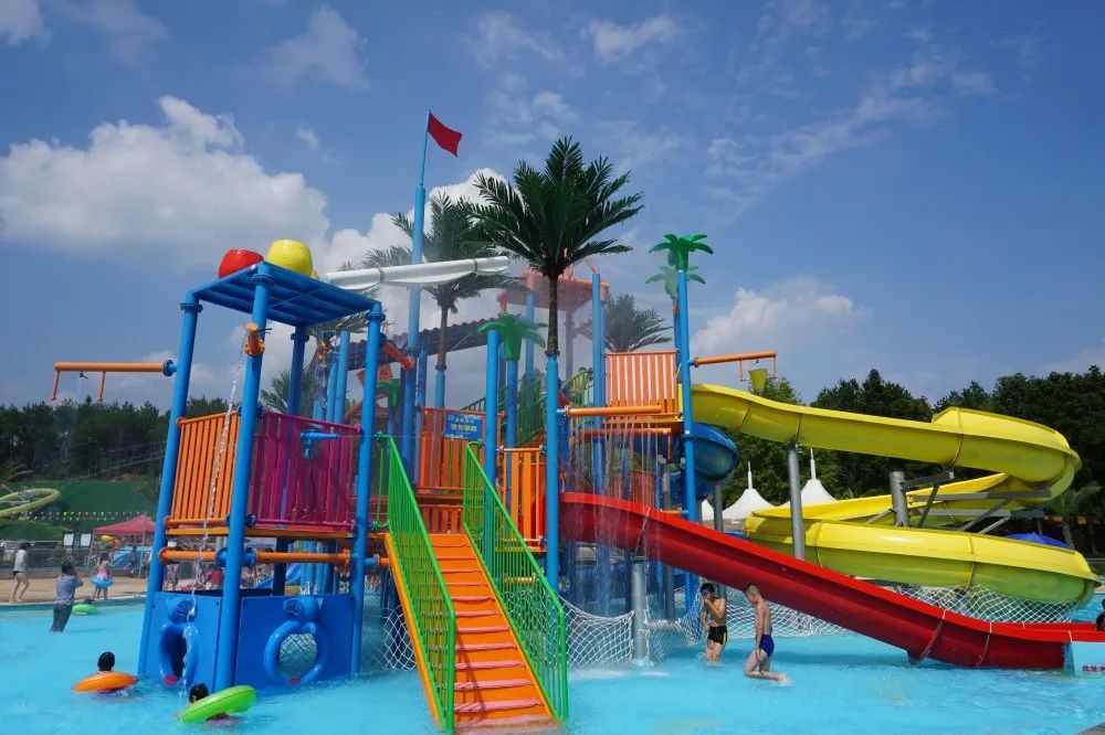 全球学子嘉游赣·诗说九江追浔季丨快速降温？不如去水上乐园清凉一“夏”
