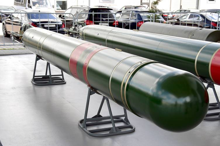 美议员：美国*药弹**库存很紧缺，一旦爆发台海战争，将无力援台