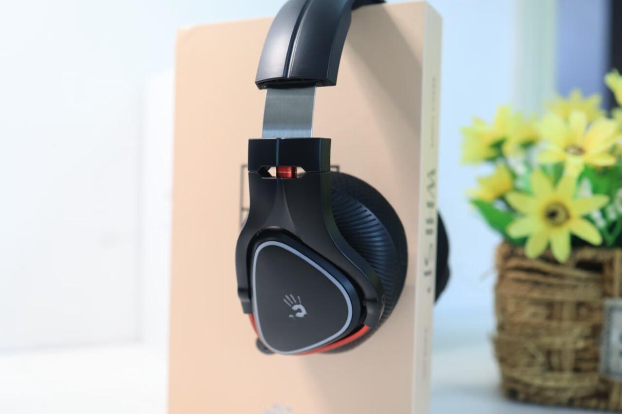 双飞燕血手幽灵无线耳机,辨位感强烈的电竞耳机推荐