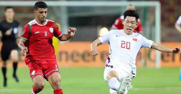 对不起李铁,国足首战败北真的全怪李铁吗