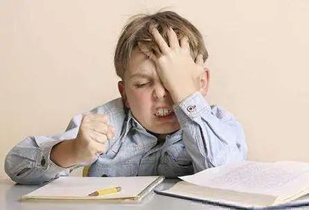 四年级我的烦恼优秀作文,中学生作文我的烦恼600字