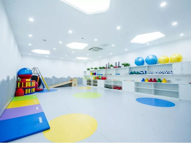 早教到底有没有用？只是花高价带孩子玩？还是真的对孩子有用呢？