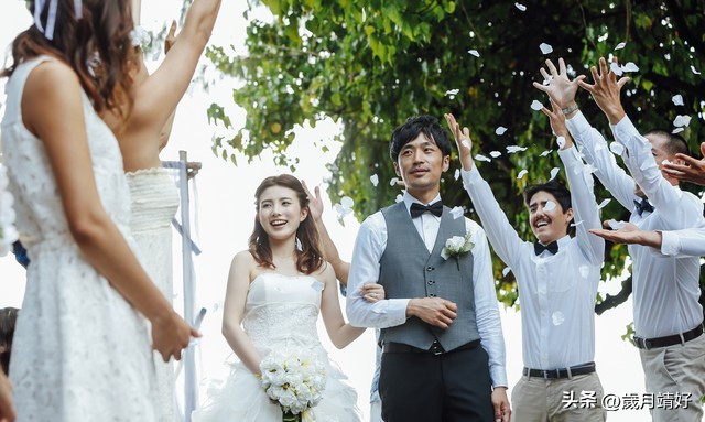 婚礼伴娘随礼,夫妻参加婚礼怎么随礼