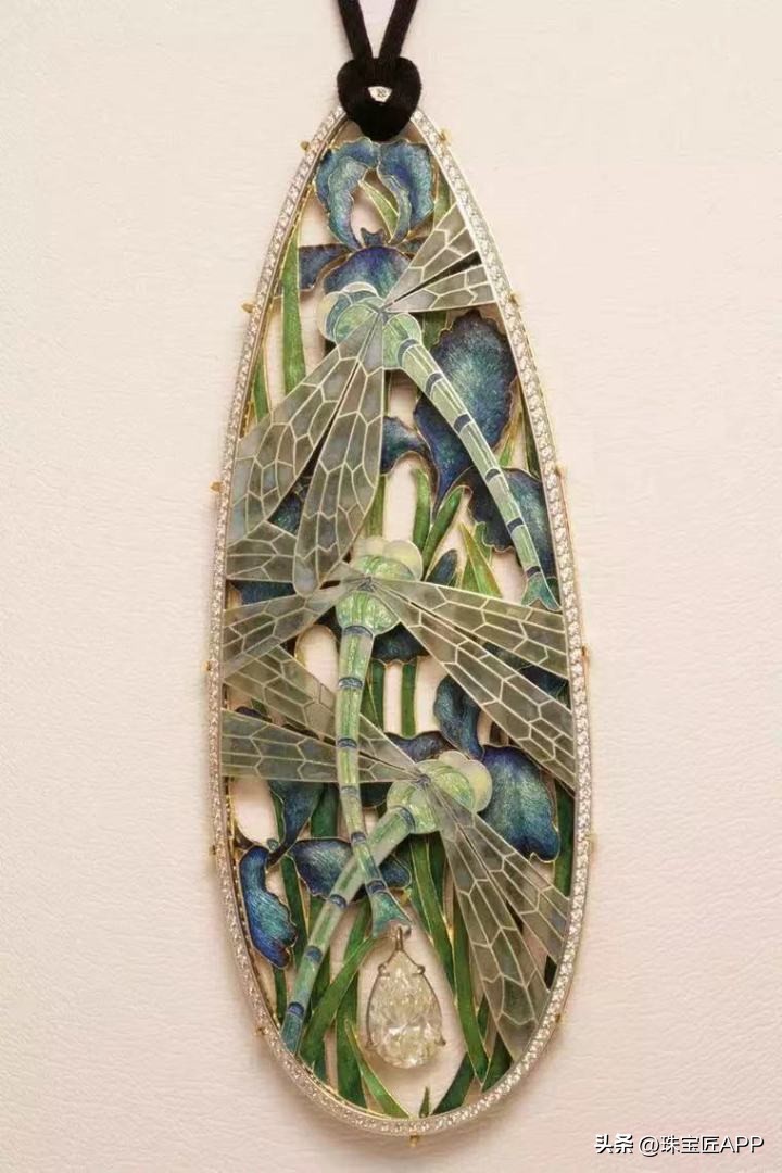 征服蒂芙尼！梵高莫奈的缪斯？24款象征法国皇权的鸢尾花珠宝